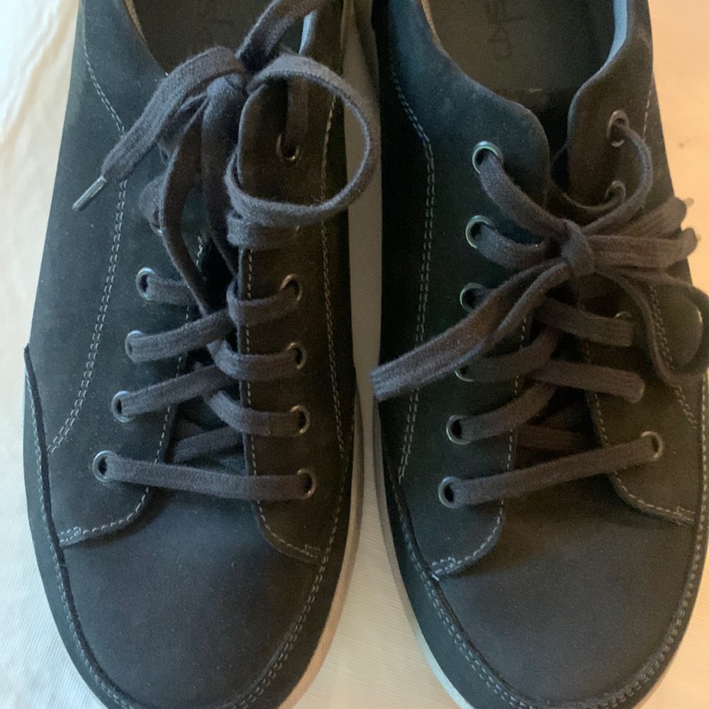 Only worn once